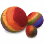 PAPOOSE - felt balls, rainbow